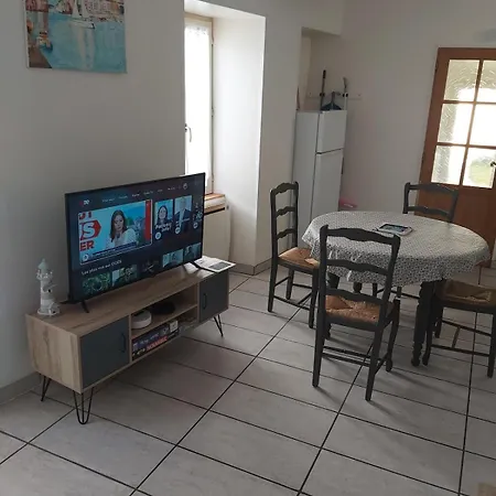 Apartment Du Puits Barreau Marans (Charente-Maritime)